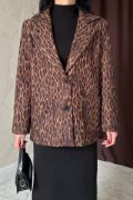Leopar Yakası Kürk Garnili Desenli Ceket resmi